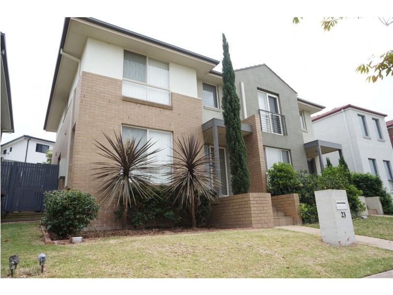 23 Mary Ann Drive, Glenfield NSW 2167