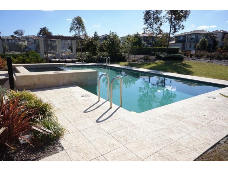 23 Mary Ann Drive, Glenfield NSW 2167