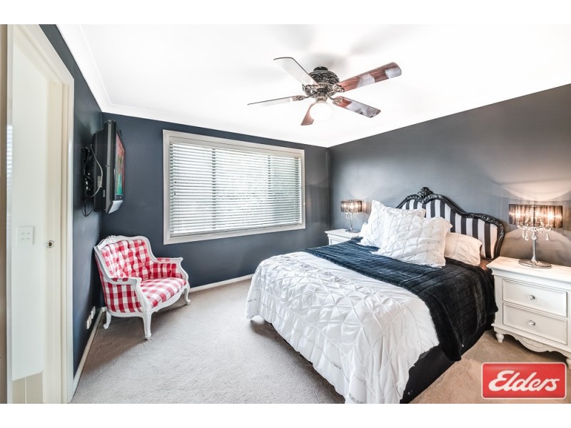 6 Neva Street, Glenfield NSW 2167