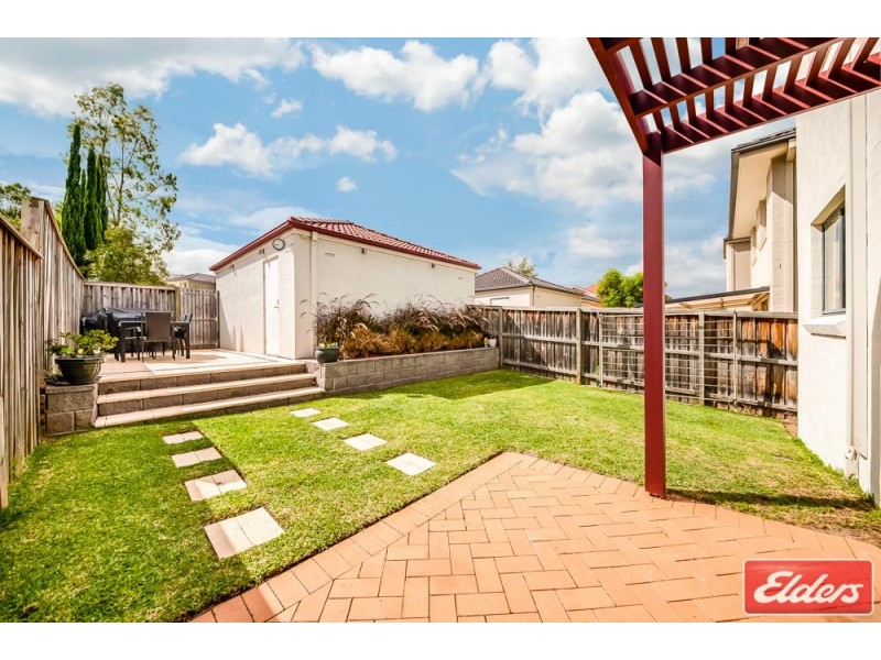 6 Neva Street, Glenfield NSW 2167