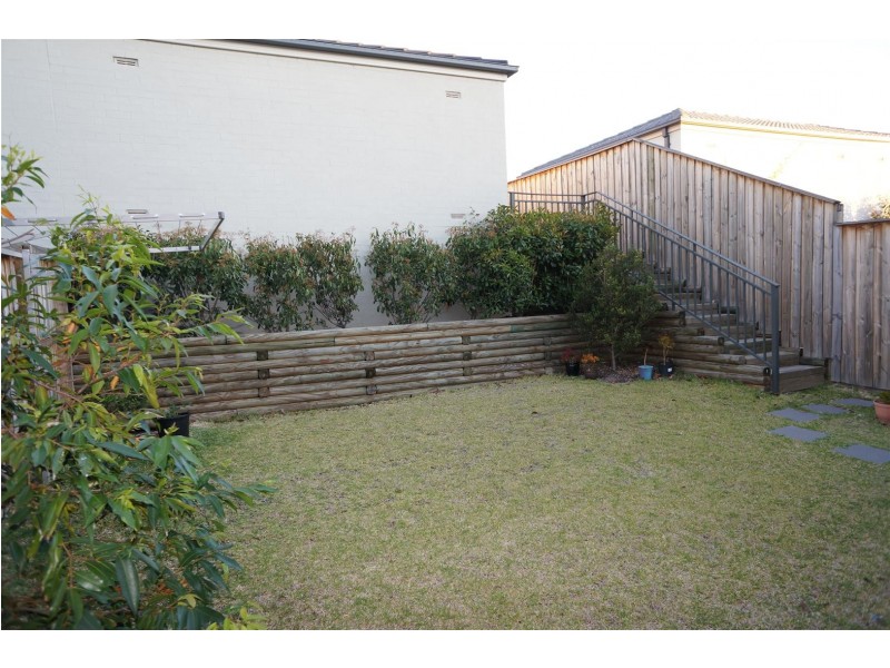 12 Matilda Lane, Glenfield NSW 2167