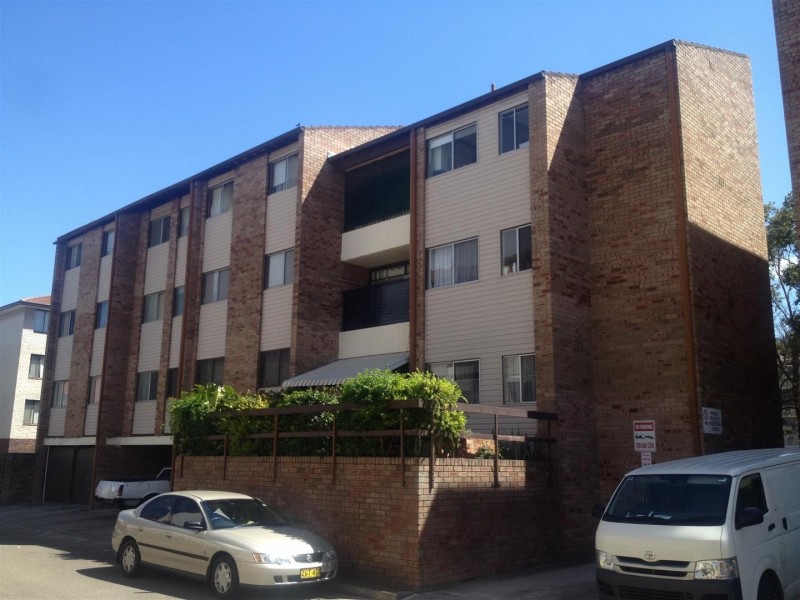 22/26 Remembrance Drive, Warwick Farm NSW 2170