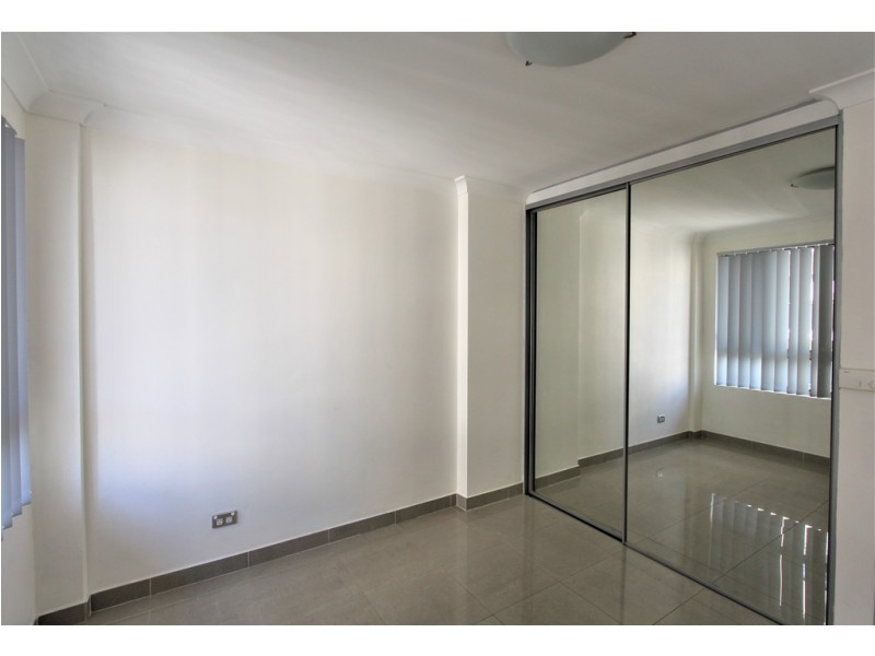 32/17-19 Northumberland Street, Liverpool NSW 2170