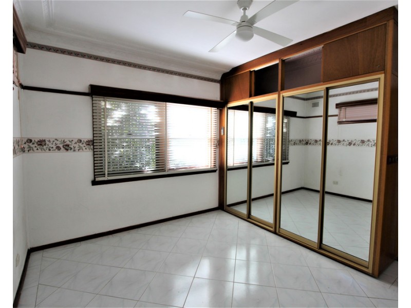 19 Winifred Street, Condell Park NSW 2200