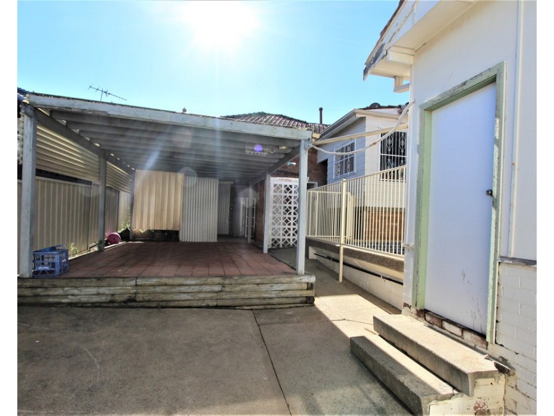 19 Winifred Street, Condell Park NSW 2200