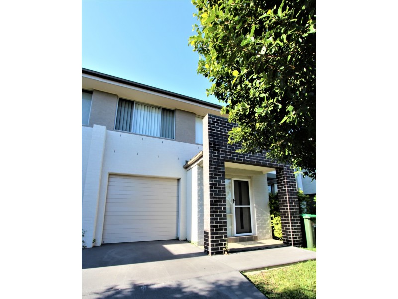 63 Mary Ann Drive, Glenfield NSW 2167