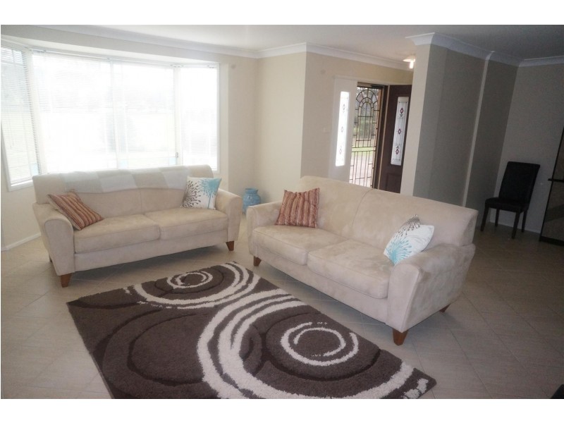 33 Derwent Road, Bringelly NSW 2556