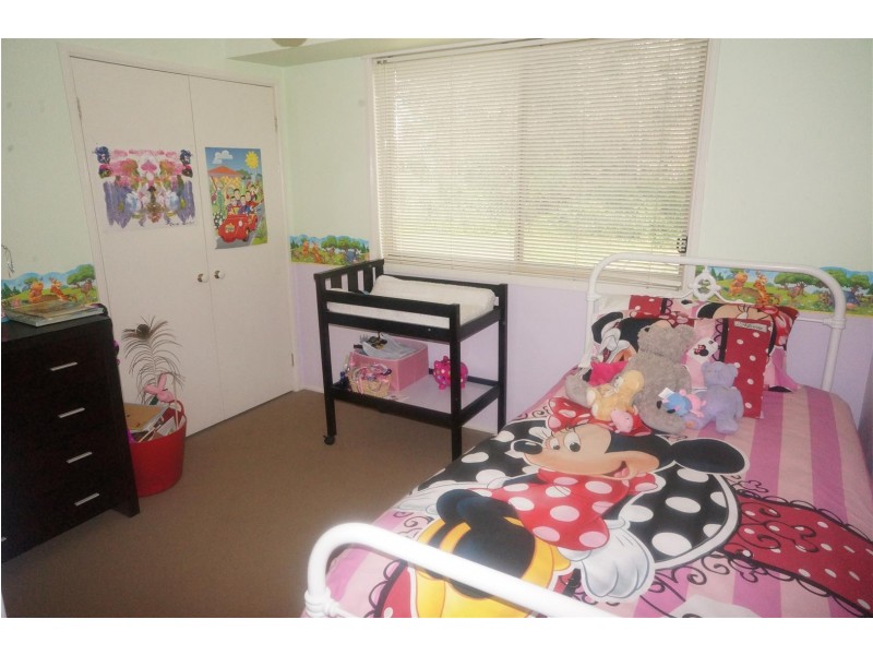 33 Derwent Road, Bringelly NSW 2556