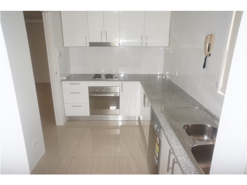 17/5 Drummond Street, Warwick Farm NSW 2170