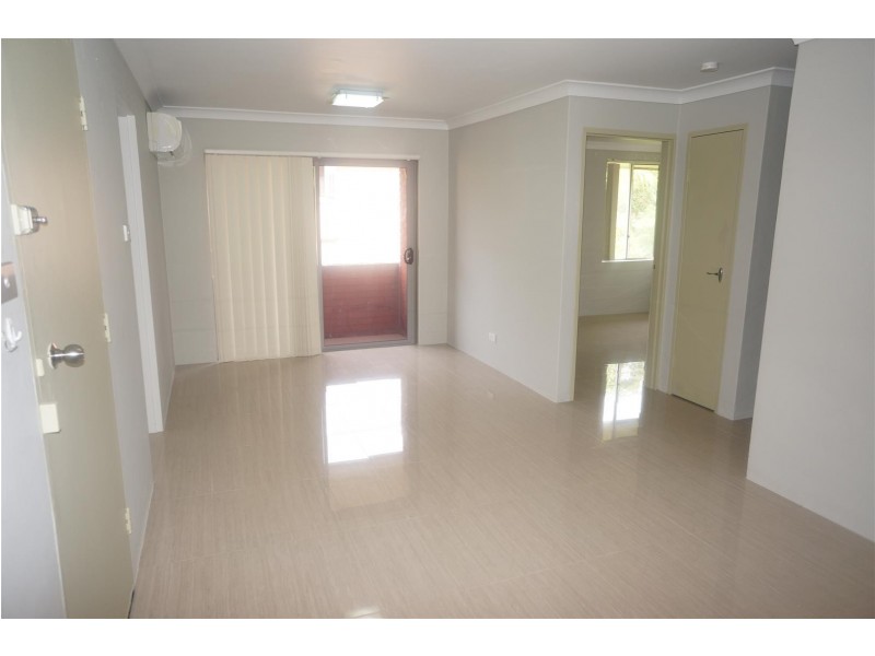 17/5 Drummond Street, Warwick Farm NSW 2170