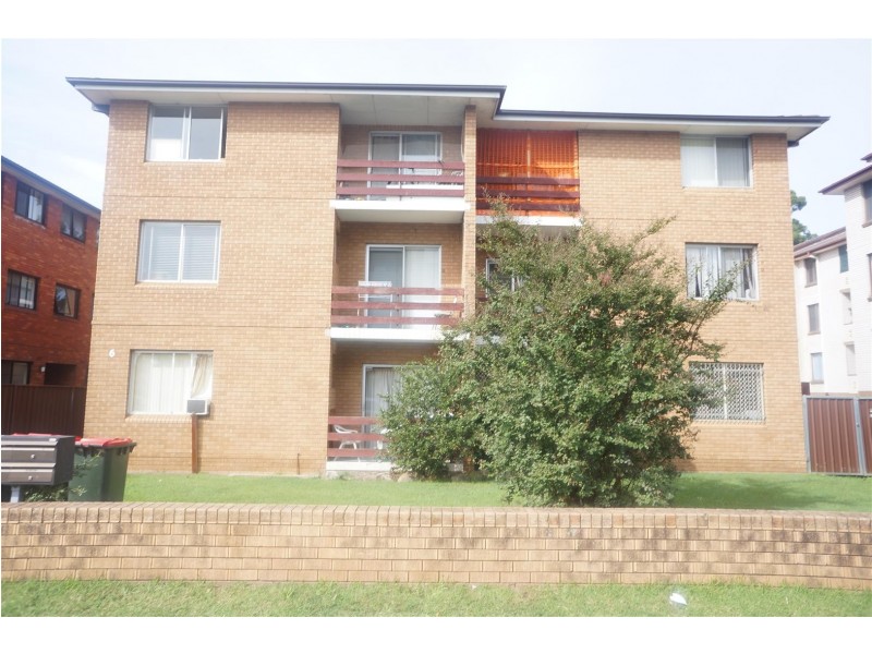 Unit 10/6 Goulburn Street, Warwick Farm NSW 2170