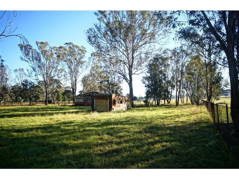 19 Allenby Road, Rossmore NSW 2557