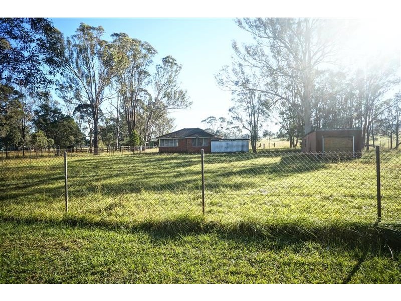 19 Allenby Road, Rossmore NSW 2557