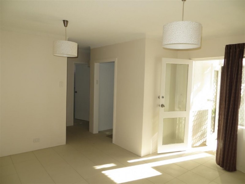 1/34 Remembrance Avenue, Warwick Farm NSW 2170