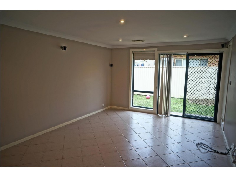 11 Bernier Way, Green Valley NSW 2168