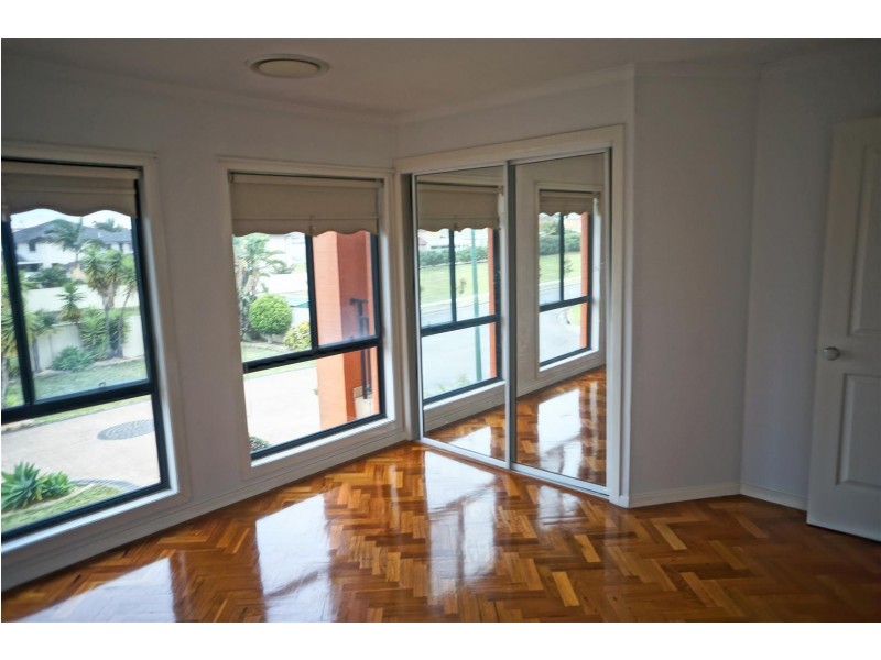 11 Bernier Way, Green Valley NSW 2168