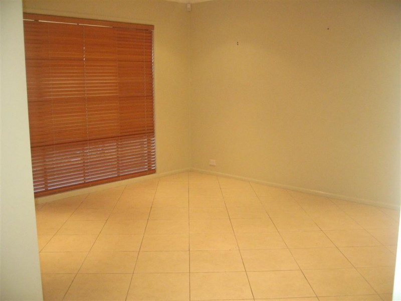 3 Seamans Place, Horningsea Park NSW 2171