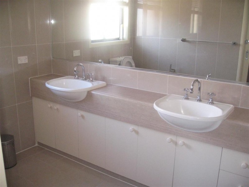 3 Seamans Place, Horningsea Park NSW 2171