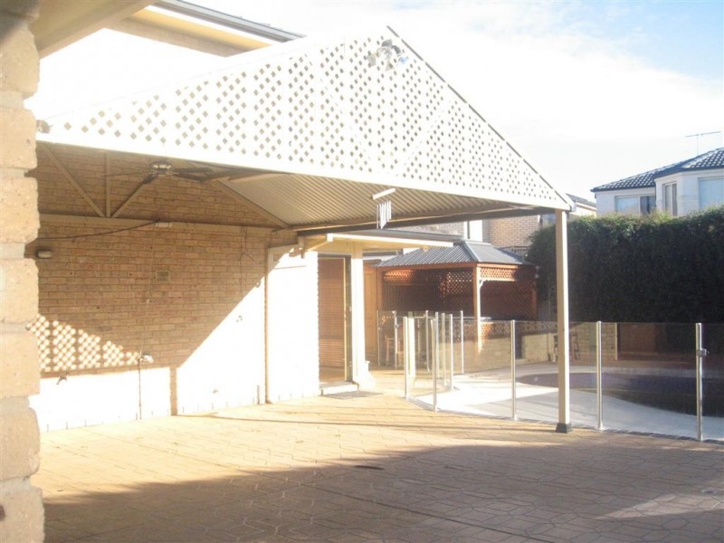 3 Seamans Place, Horningsea Park NSW 2171