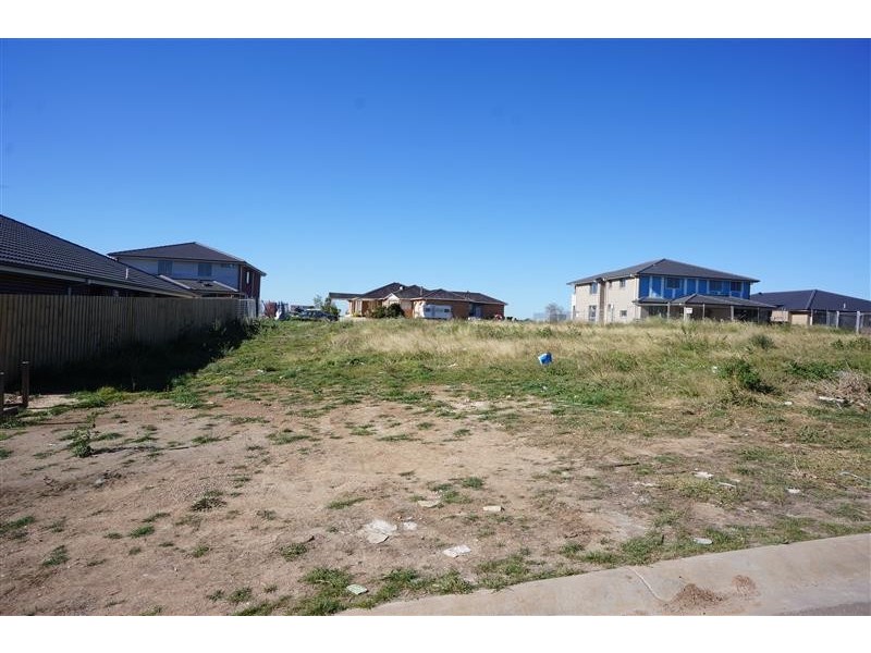 13 Champagne Road, Edmondson Park NSW 2174