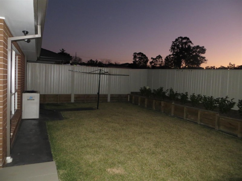 Middleton Grange NSW 2171