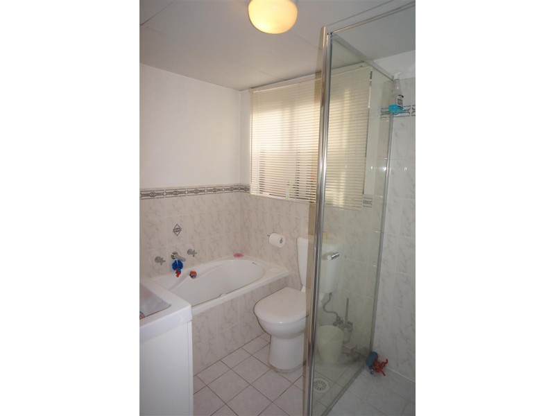 1/10 Todd Street, Merrylands West NSW 2160