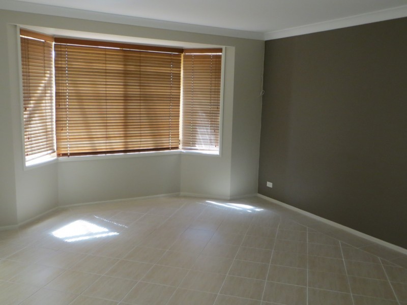 33 Derwent Road, Bringelly NSW 2556