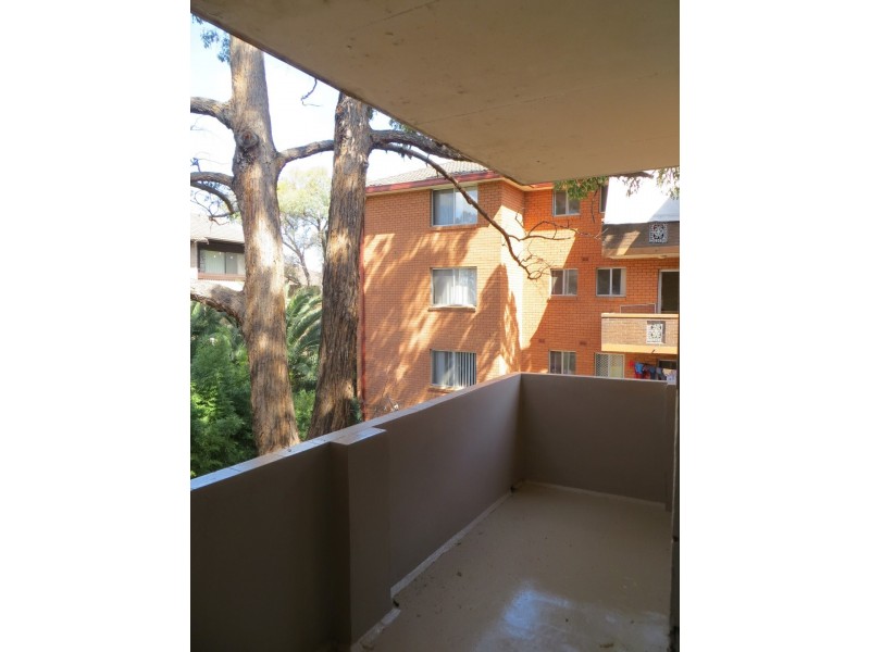 Unit 15/30 Goulburn Street, Liverpool NSW 2170