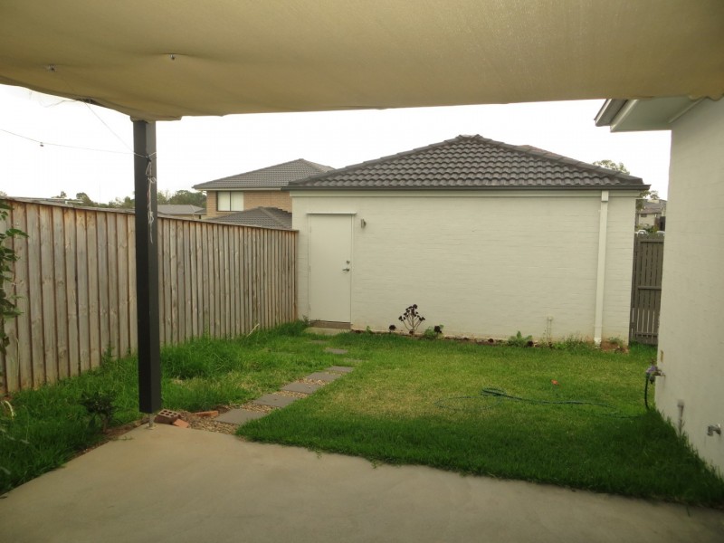 75 Eleanor Drive, Glenfield NSW 2167