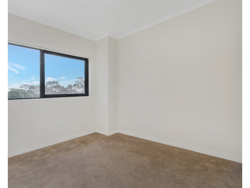 Unit 13/2 Bigge Street, Liverpool NSW 2170
