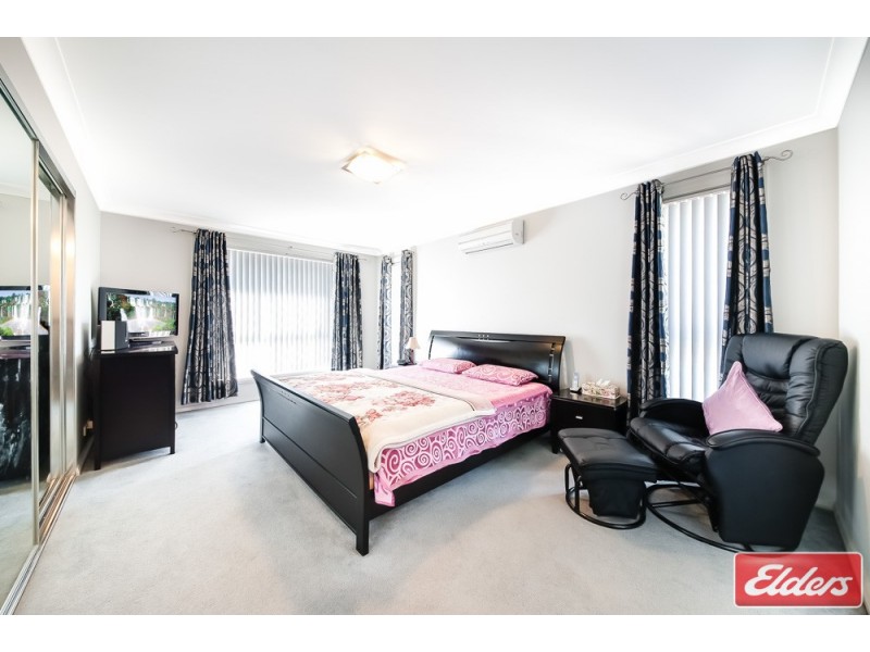 16 Mary Ann Drive, Glenfield NSW 2167