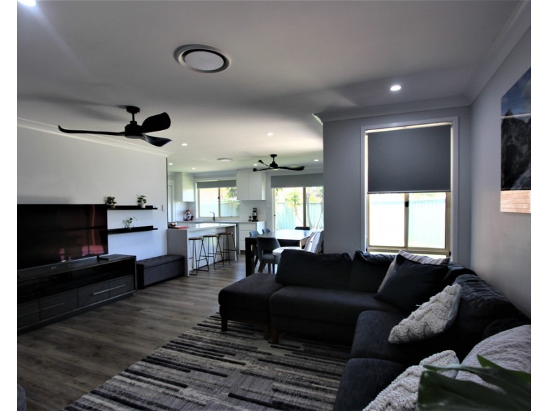 1 Palana Close, West Hoxton NSW 2171