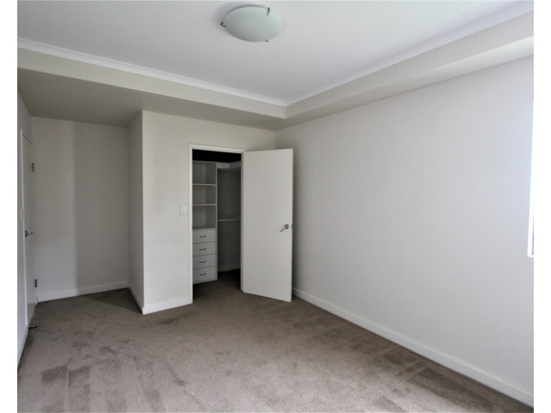 11/2 Bigge Street, Liverpool NSW 2170