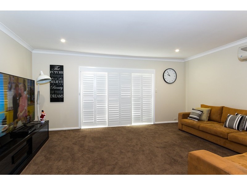 5 Roma Ave, Mount Pritchard NSW 2170