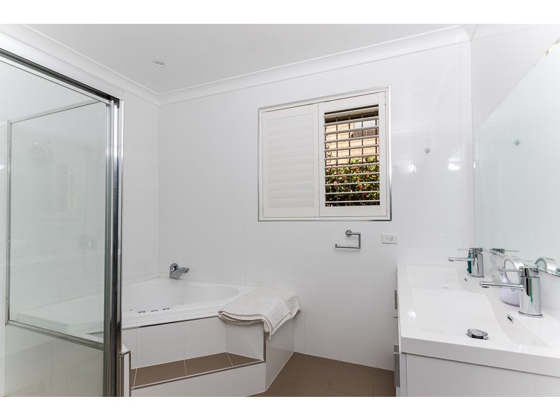 5 Roma Ave, Mount Pritchard NSW 2170