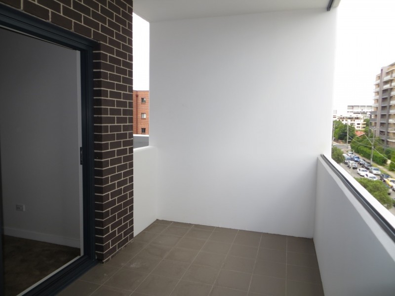 Unit 16/2 Bigge Street, Liverpool NSW 2170