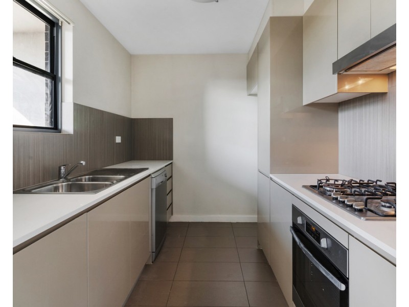 Unit 6/2 Bigge Street, Liverpool NSW 2170