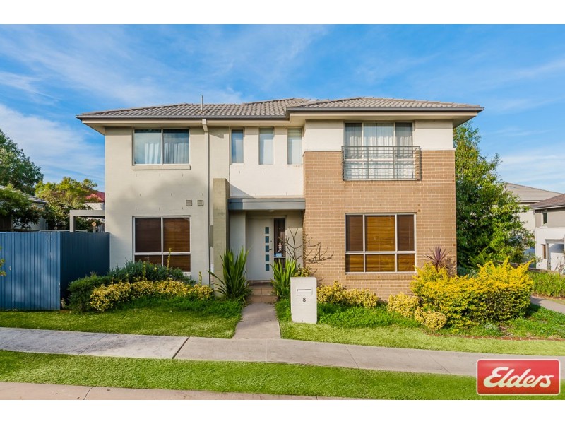 8 Hadlow Avenue, Glenfield NSW 2167