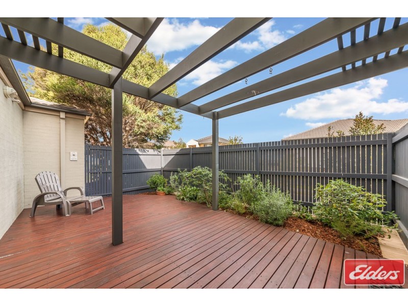 21 Hillsborough Crescent, Glenfield NSW 2167