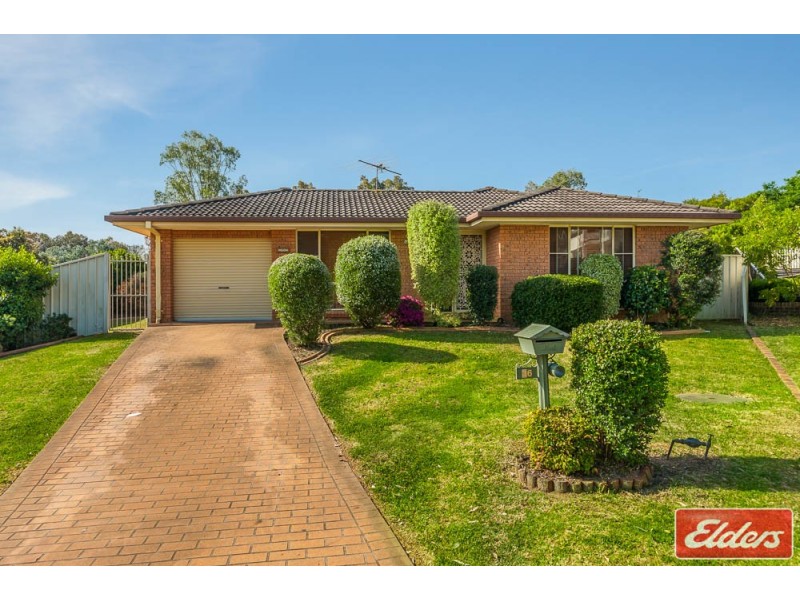 36 Charles Place, Mount Annan NSW 2567