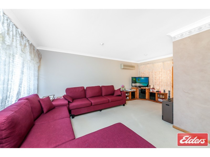36 Charles Place, Mount Annan NSW 2567