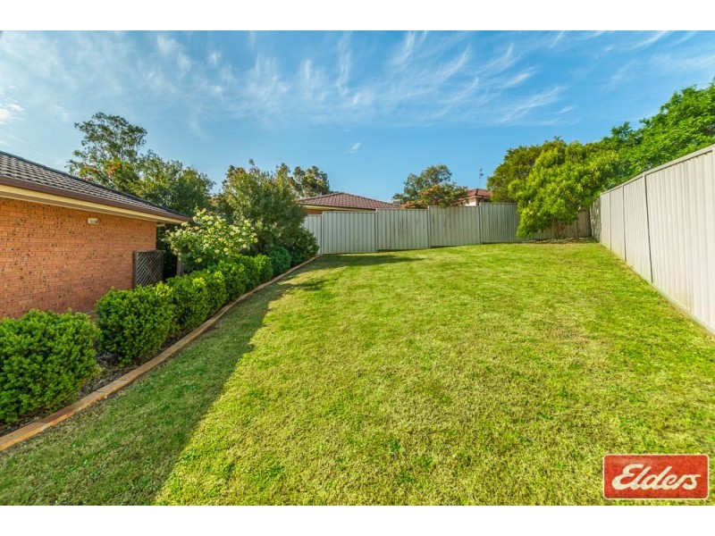 36 Charles Place, Mount Annan NSW 2567