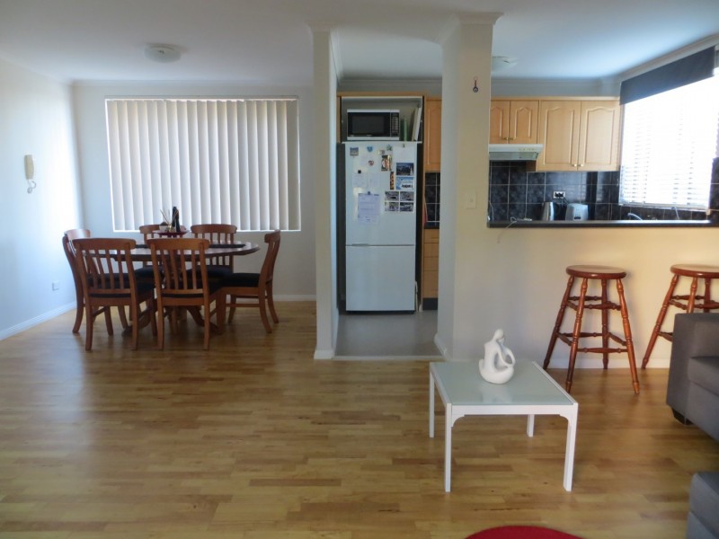 Unit 8/138 Moore Street, Liverpool NSW 2170