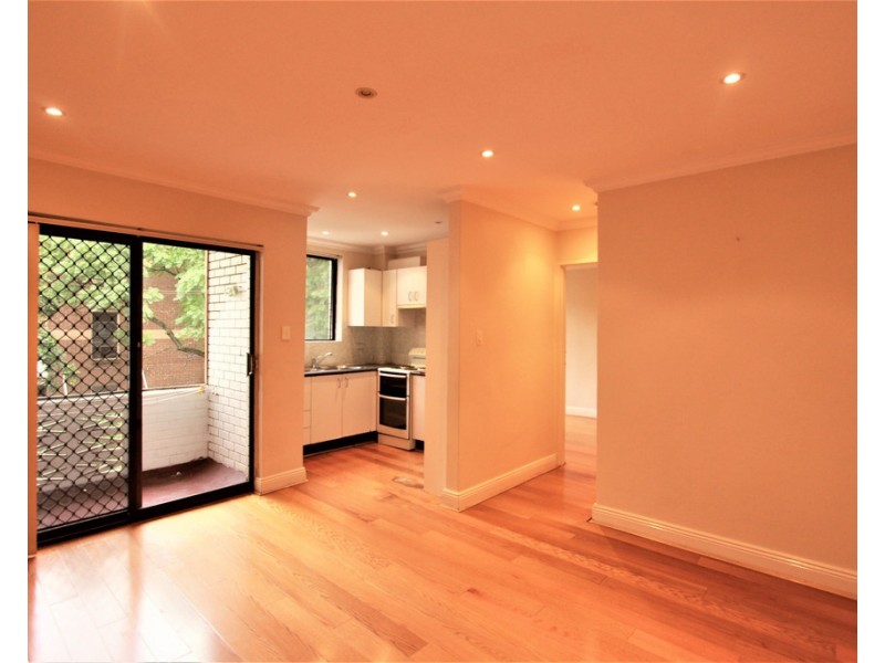 6/26-28 Goulburn Street, Liverpool NSW 2170