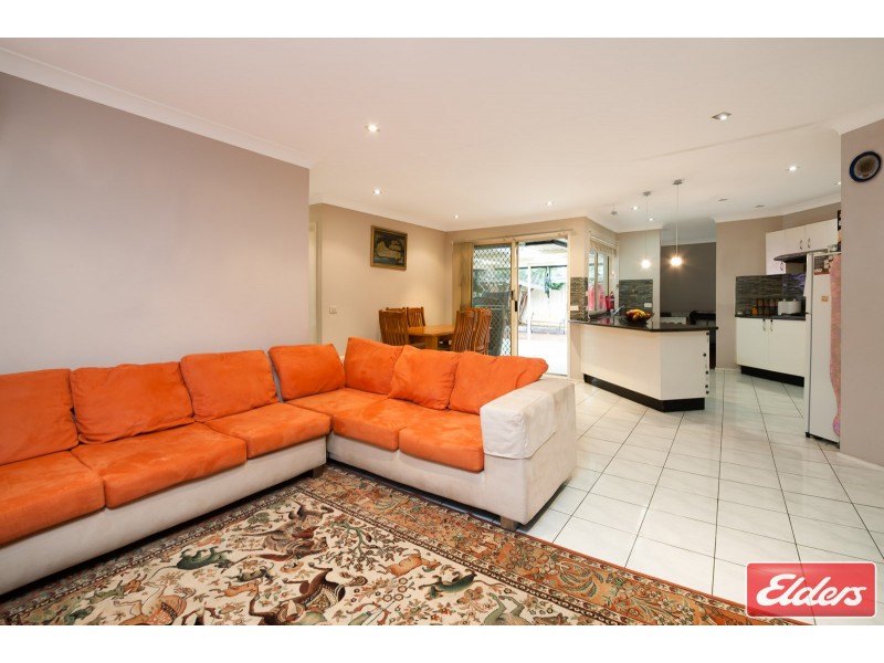 33 Richlands Place, Prestons NSW 2170