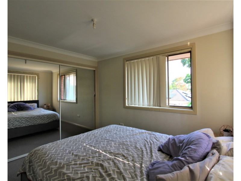 1/9-11 Weir Crescent, Lurnea NSW 2170