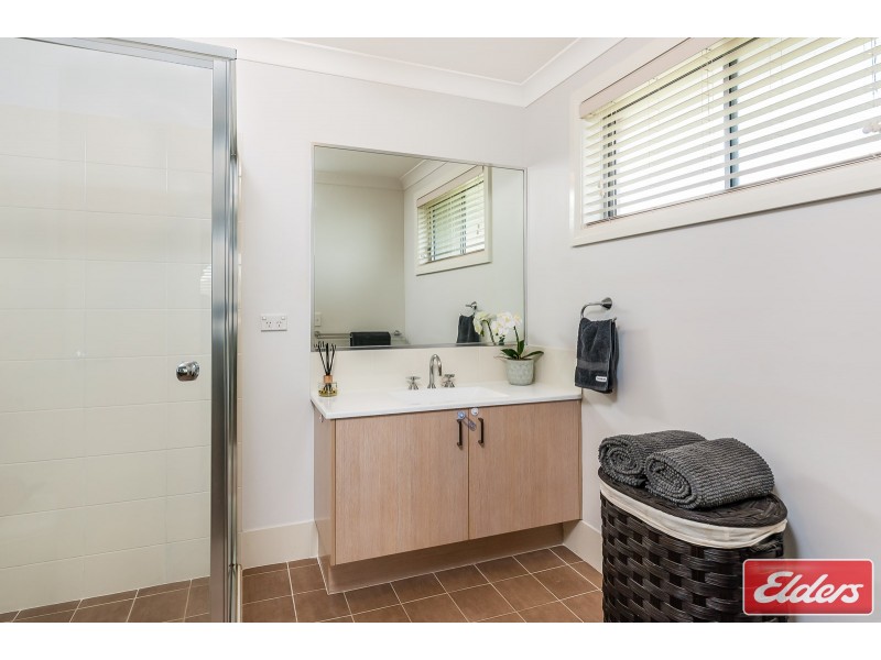 11 Grenada Road, Glenfield NSW 2167