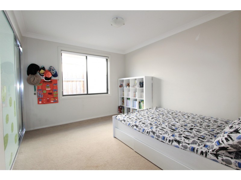 65 Eleanor Drive, Glenfield NSW 2167