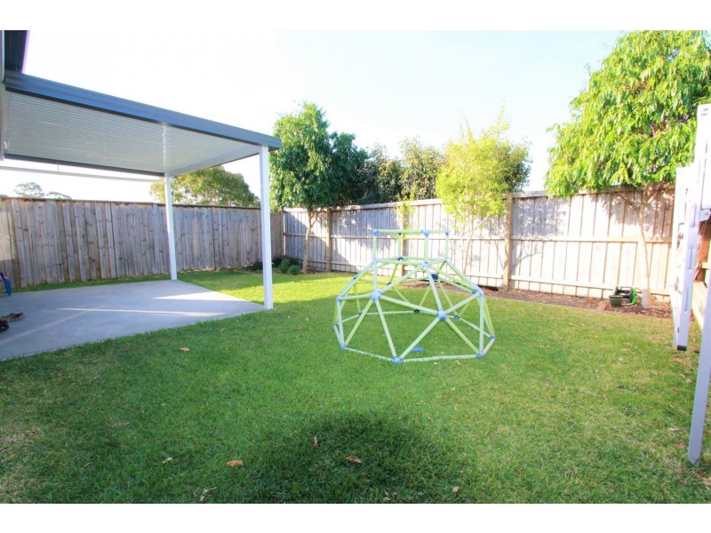 65 Eleanor Drive, Glenfield NSW 2167