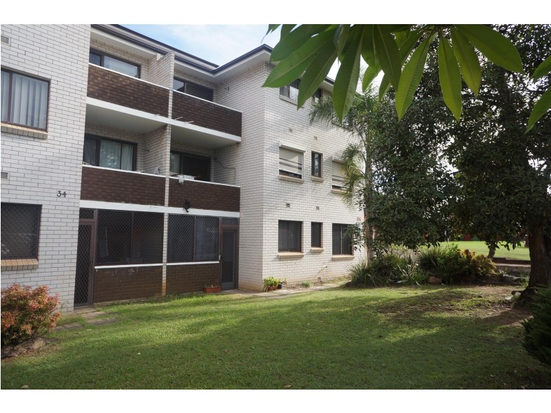1/34 Remembrance Avenue, Warwick Farm NSW 2170